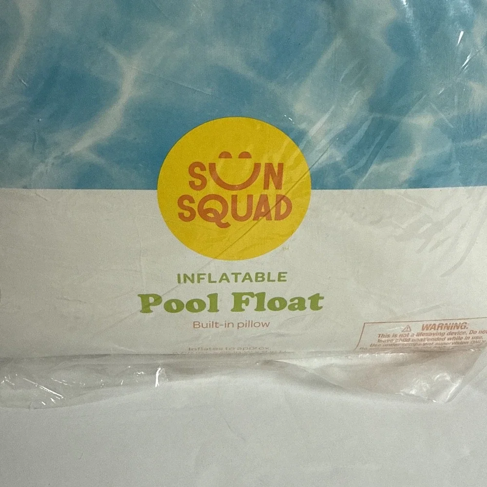 Sun Squad Inflatable Pool Float Built-in Pillow 5ft 7 1/2 in long Multi‎ Color
